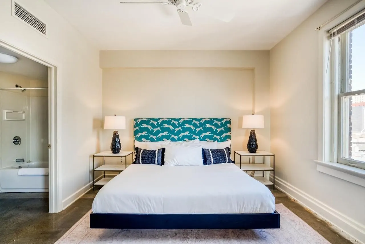 Mint House Louisville - Downtown Aparthotel