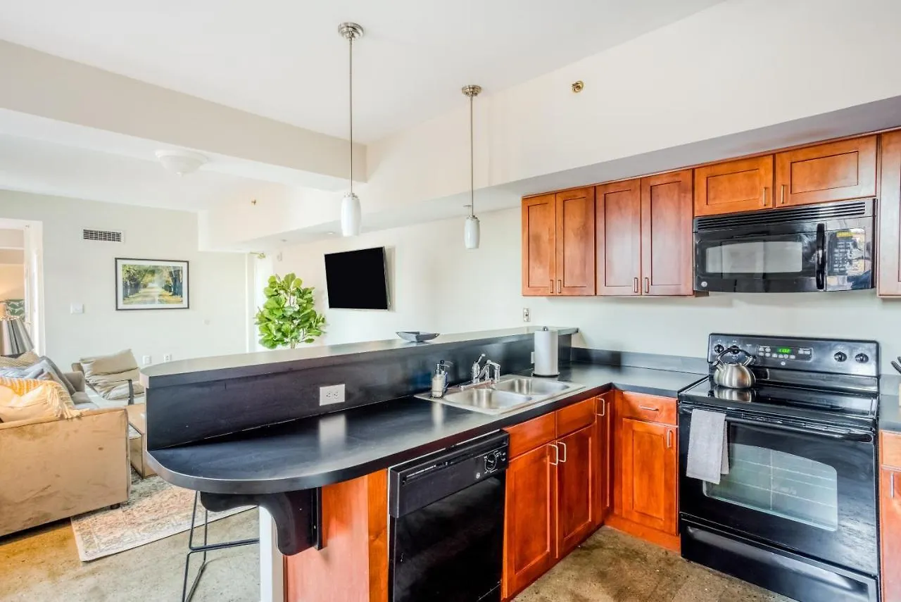 Mint House Louisville - Downtown 3*,  United States